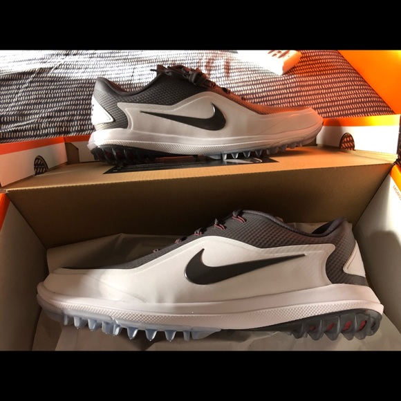 Nike golf shoes - Picture 4 of 8